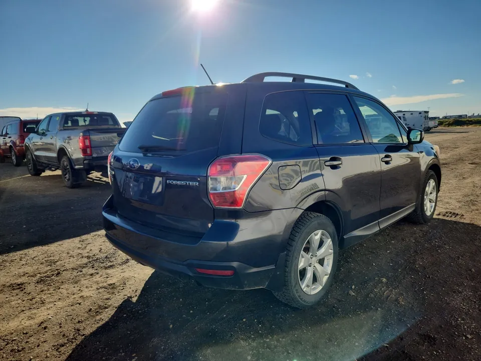 Subaru Forester 2014 photo 3