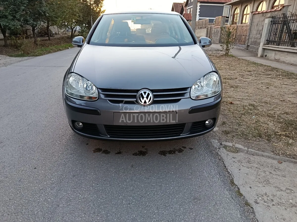 Volkswagen Golf 5 2005 photo 2