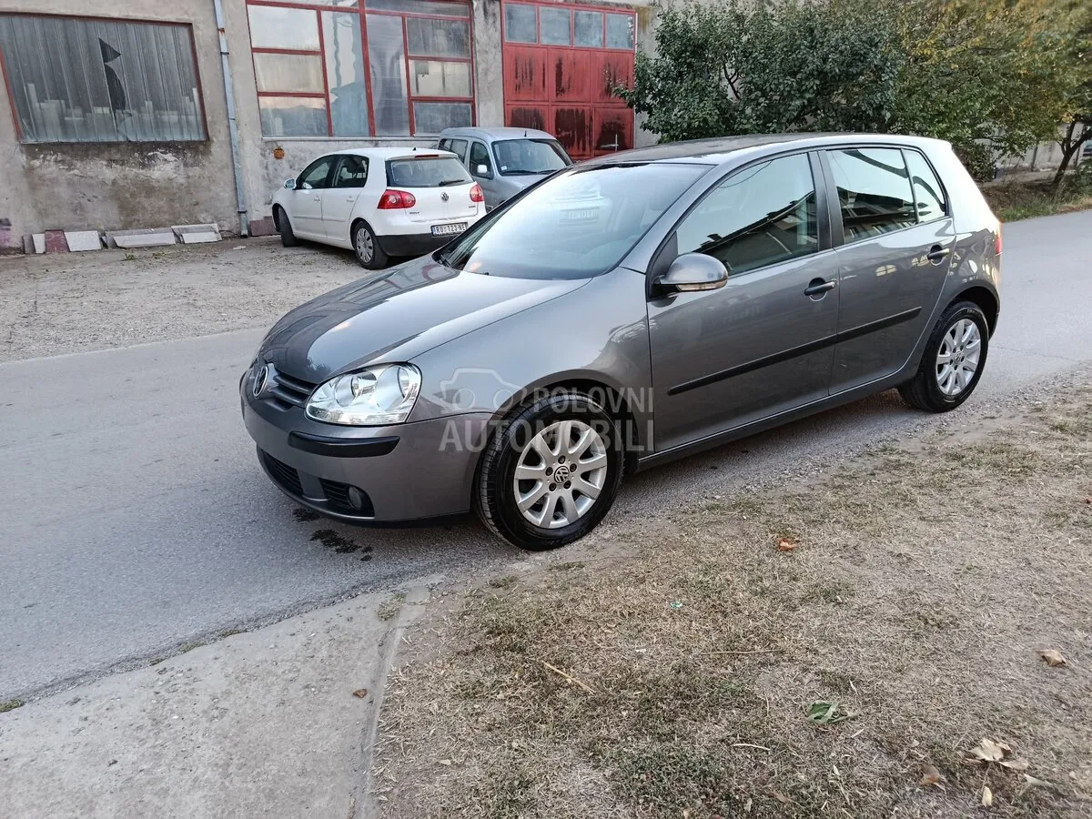 Volkswagen Golf 5 2005 photo 3