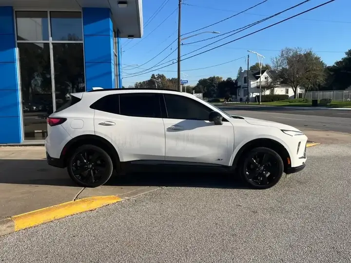 Buick Envision 2024 photo 4