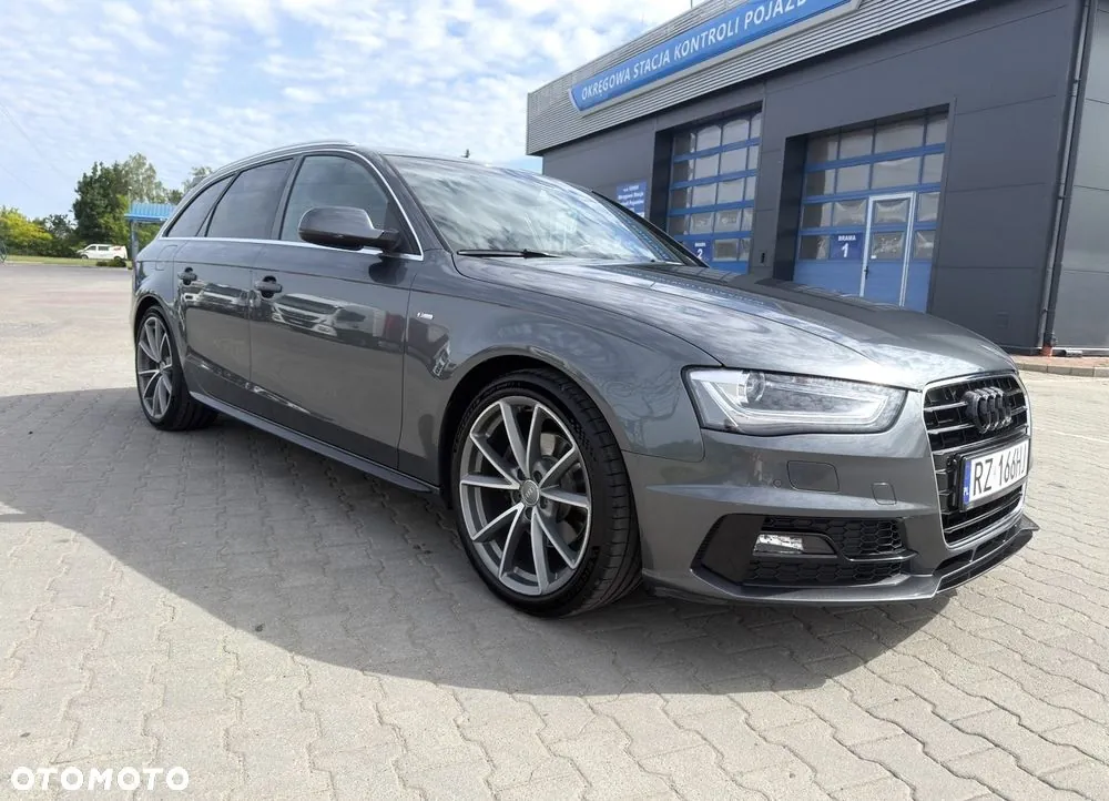 Audi A4 Avant 2015 photo 2