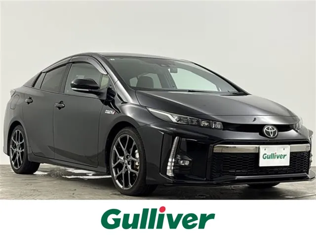 Toyota Prius Phv 2018 photo 2