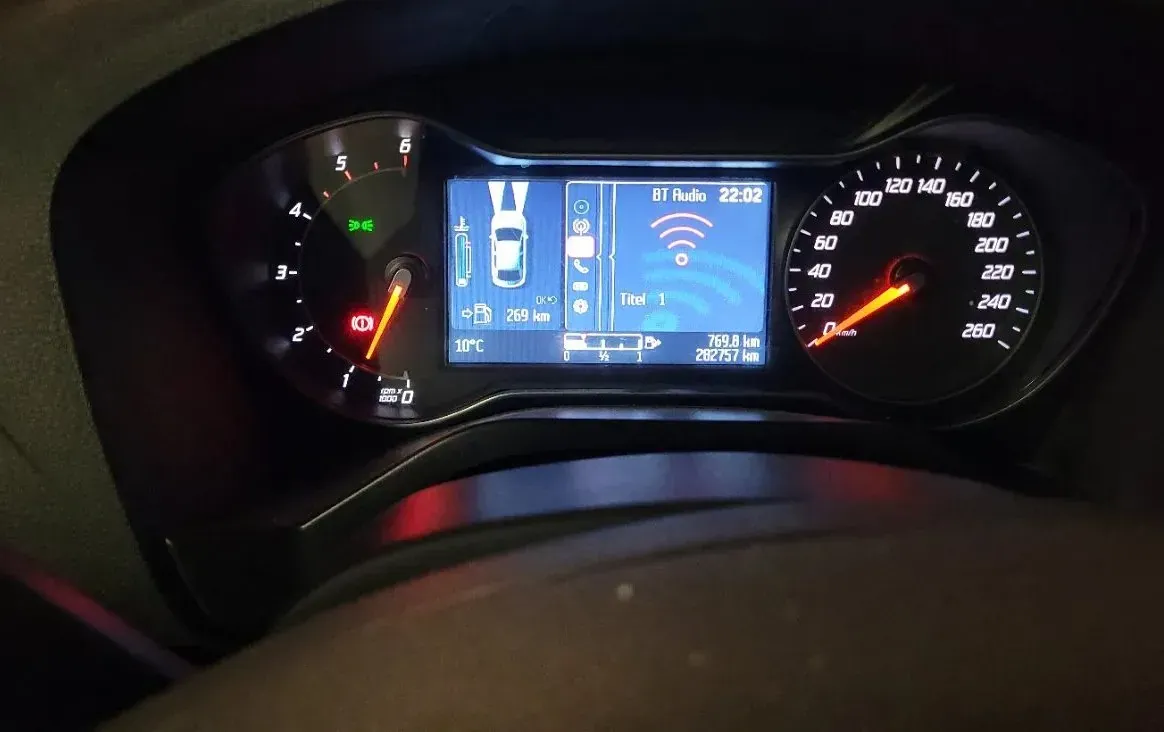 Ford Galaxy 2014 photo 3