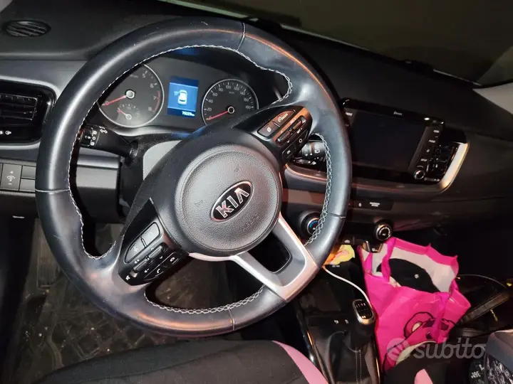 Kia Stonic 2020 photo 5