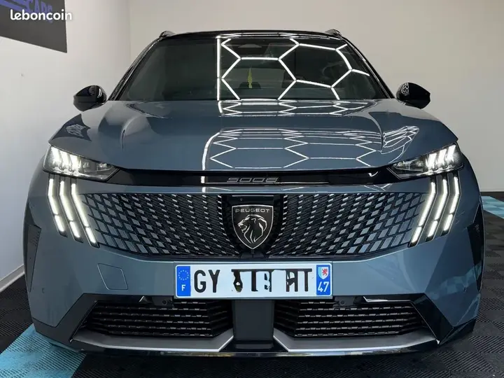 Peugeot 5008 2024 photo 2