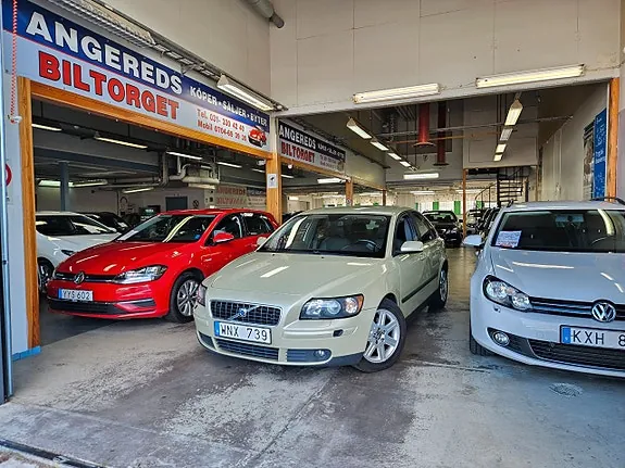 Volvo S40
