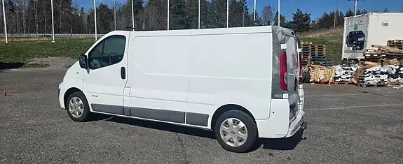 Renault Trafic 2014 photo 3