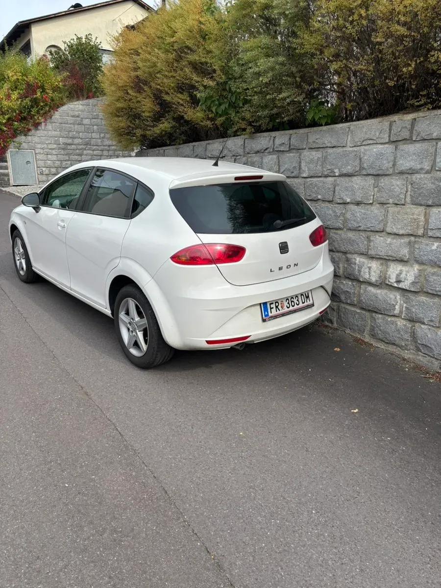 Seat Leon 2009 photo 3