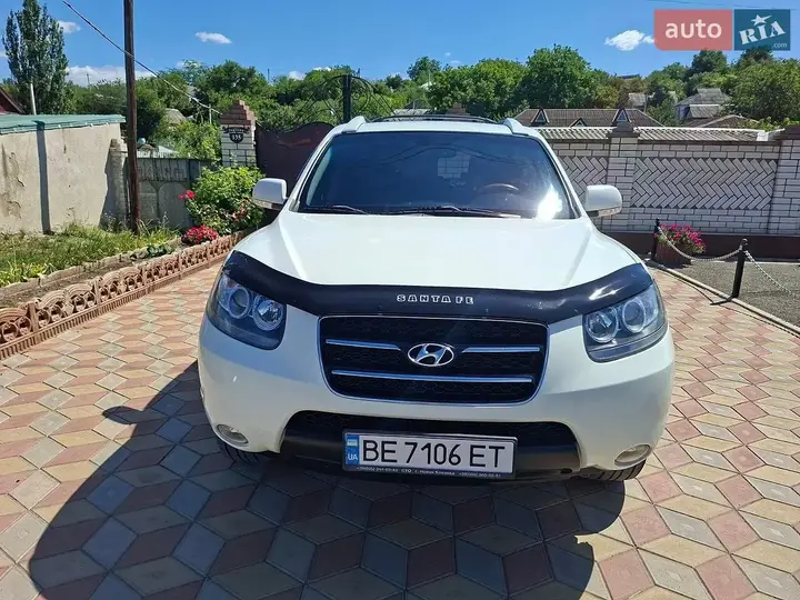 Hyundai Santa Fe 2009 photo 2
