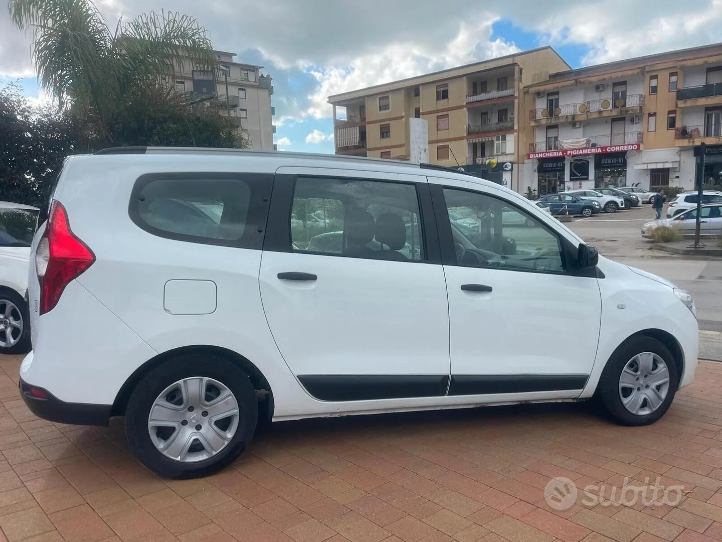 Dacia Lodgy 2021 photo 4