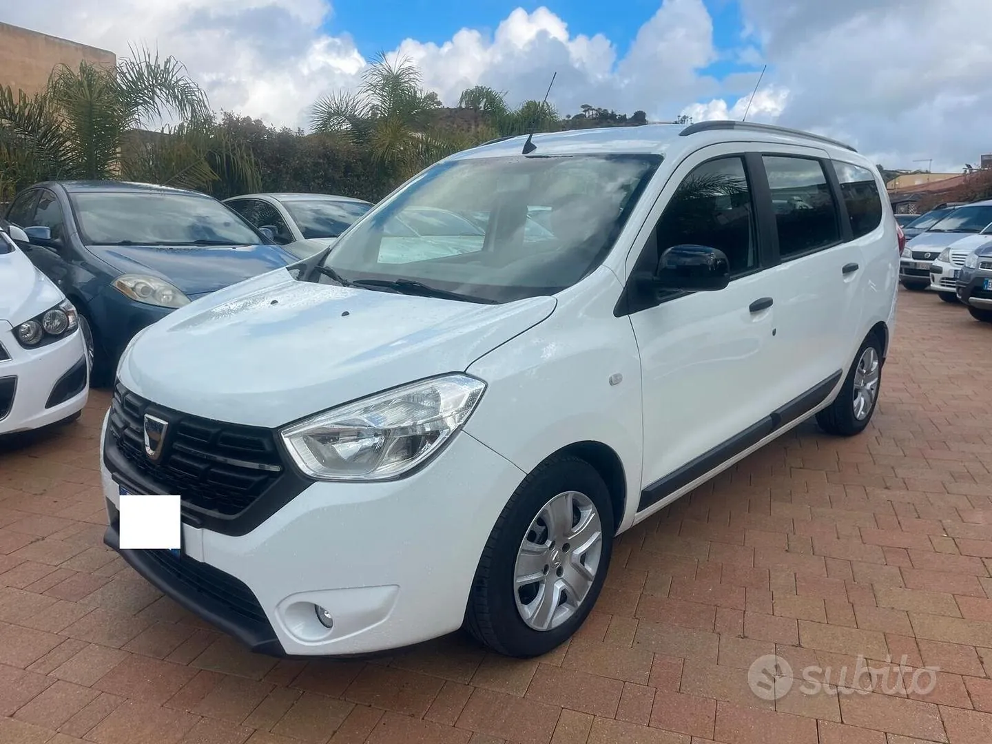 Dacia Lodgy 2021 photo 2