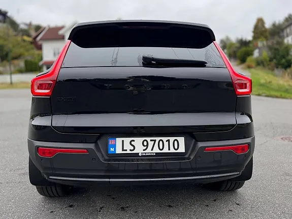 Volvo Ex40 2025 photo 2