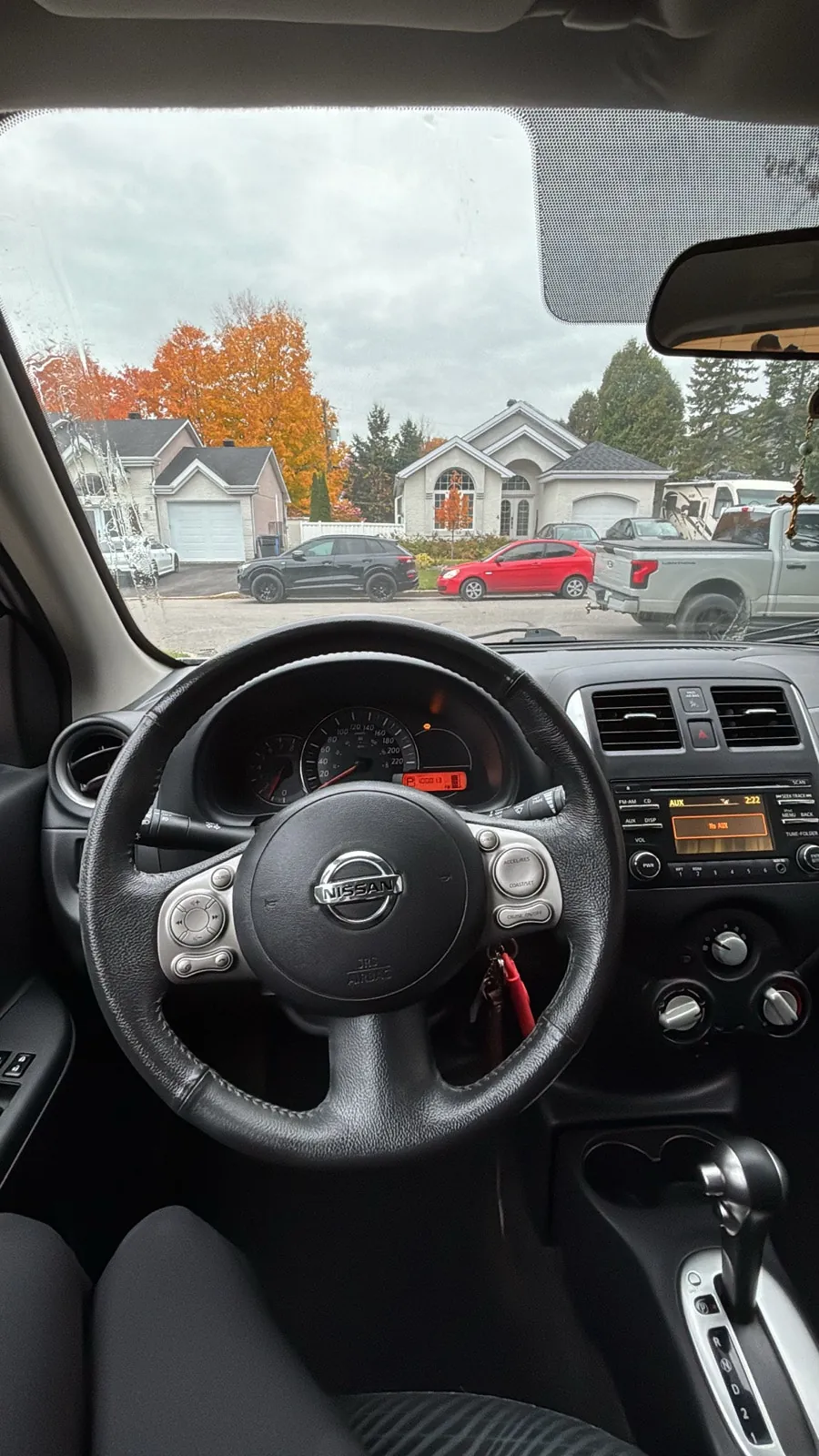 Nissan Micra 2015 photo 4