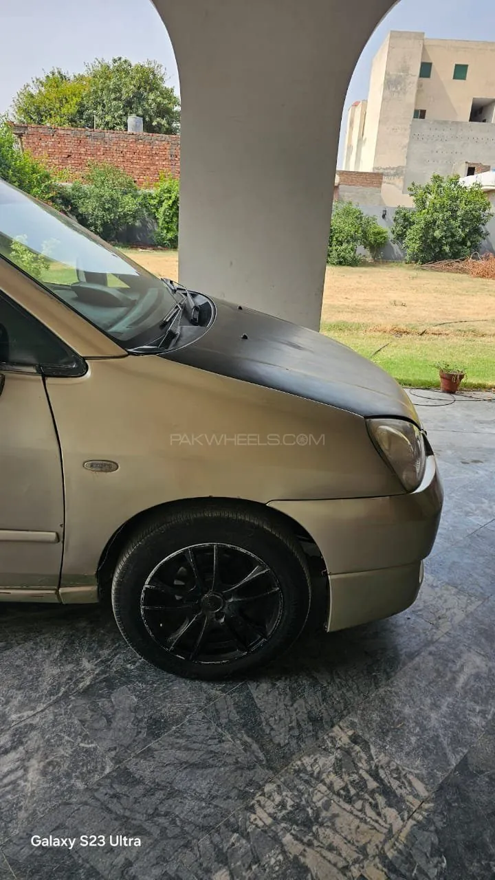 Suzuki Liana