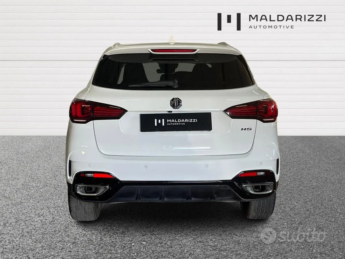 MG Hs 2024 photo 3
