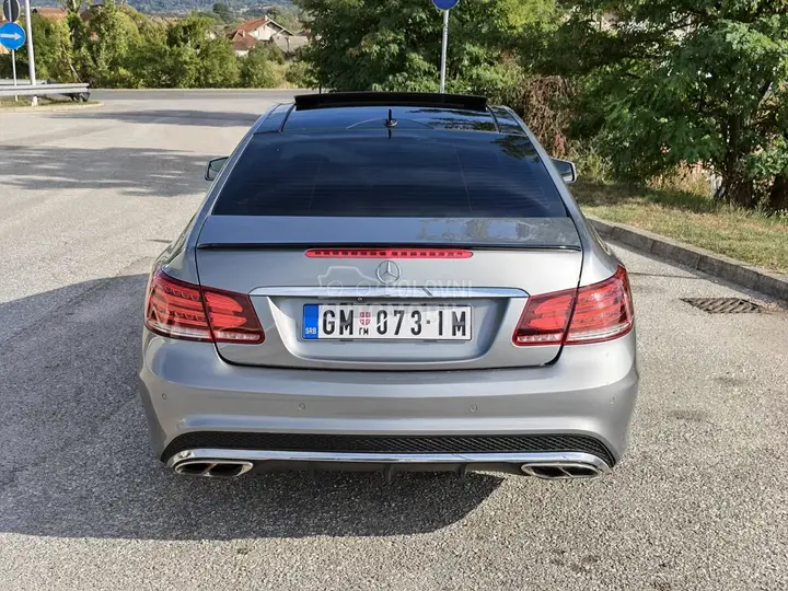 Mercedes-Benz E 250 2014 photo 5