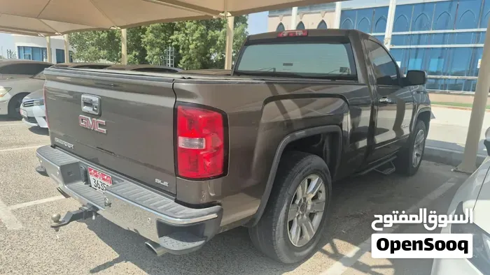 GMC Sierra