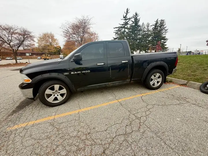 Dodge Ram 1500 2012 photo 4