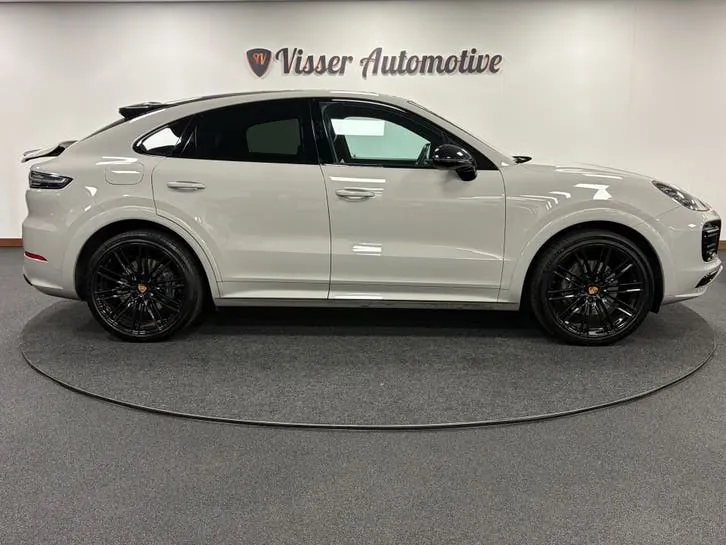 Porsche Cayenne 2020 photo 3