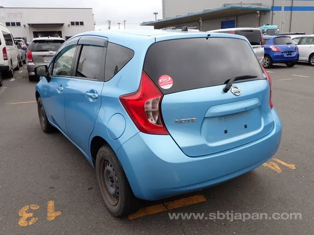 Nissan Note 2015 photo 3