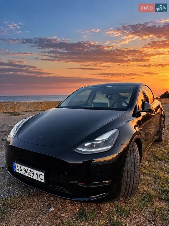 Tesla Model Y 2021 photo 3
