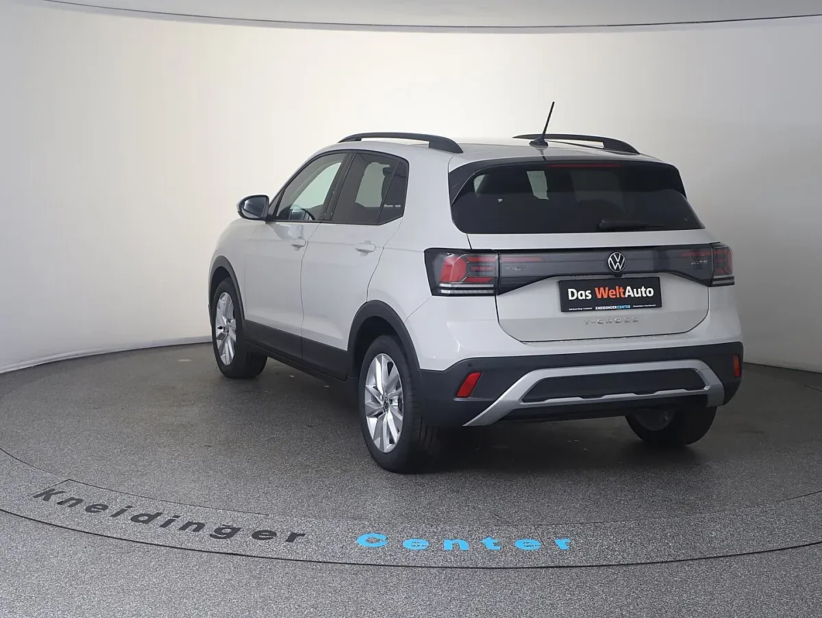 Volkswagen T-Cross 2026 photo 3
