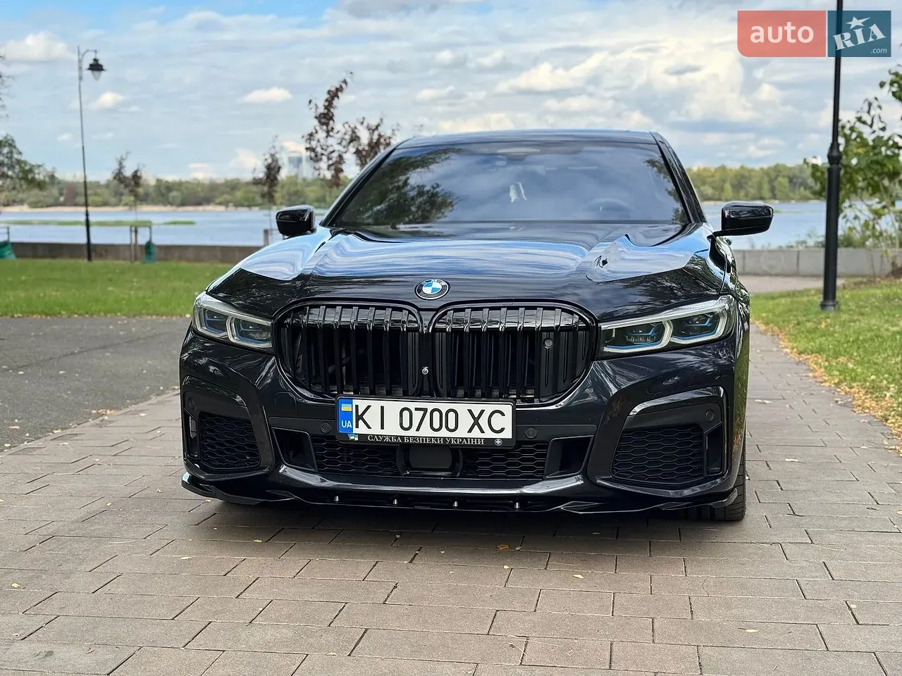 BMW 7 Series 2019 photo 5