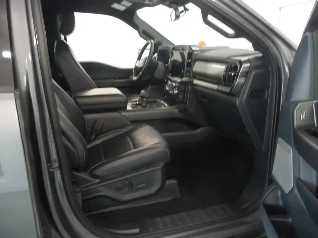 Ford F-150 2025 photo 4