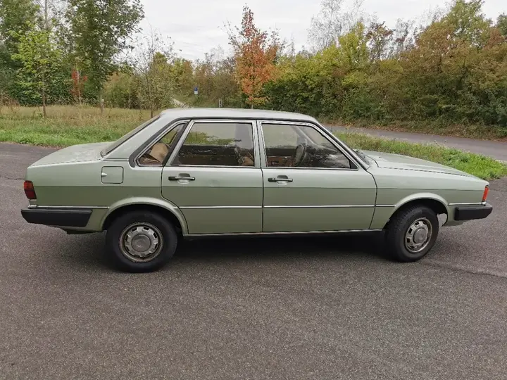 Audi 80 1979 photo 3