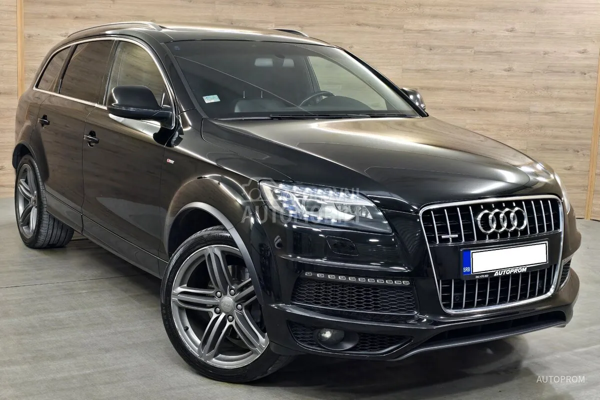 Audi Q7 2012 photo 3