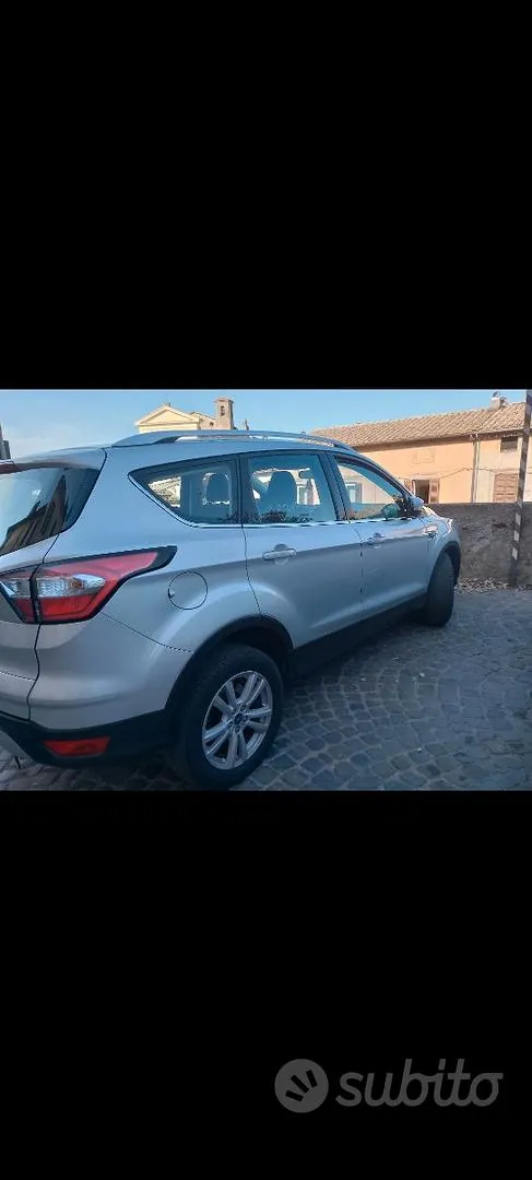 Ford Kuga 2018 photo 3