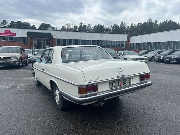 Mercedes-Benz C250 1969 photo 5