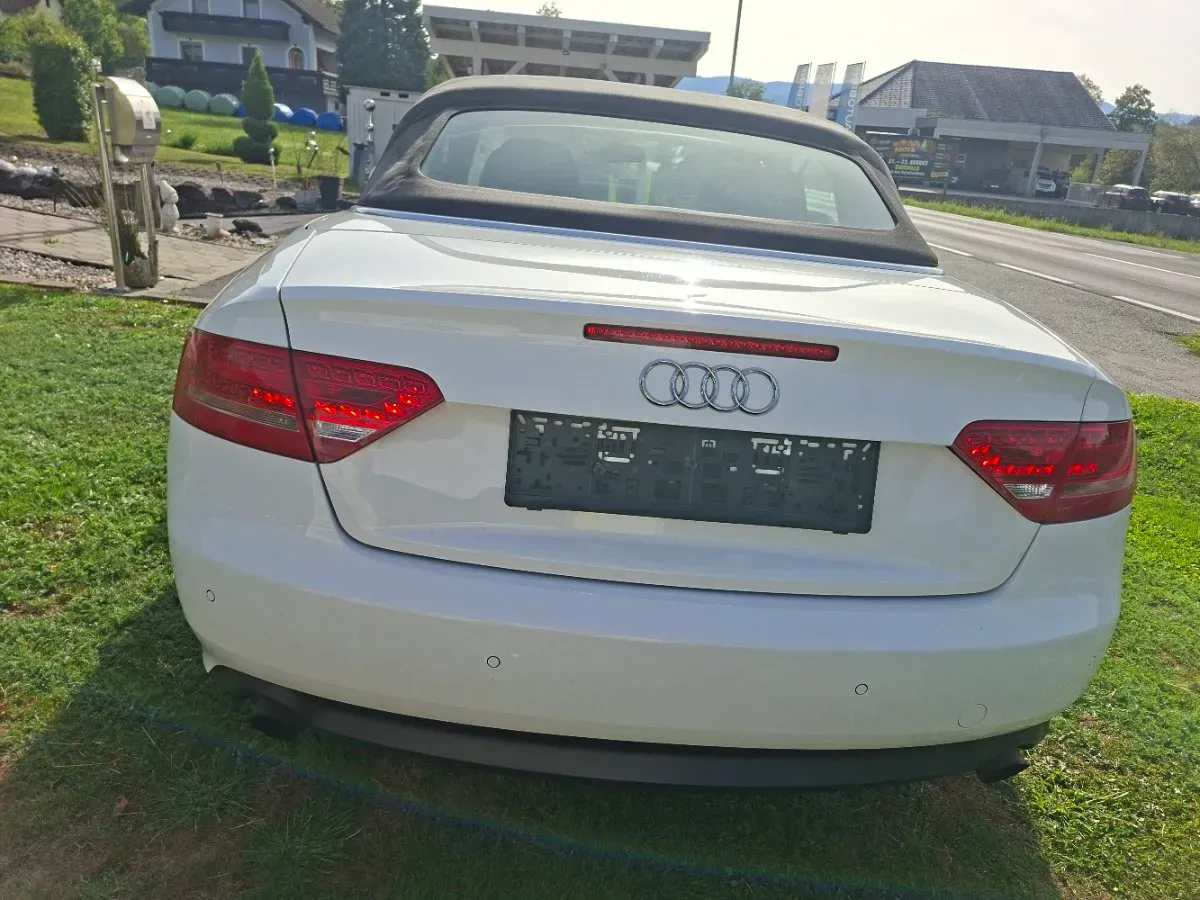 Audi A5 2010 photo 3