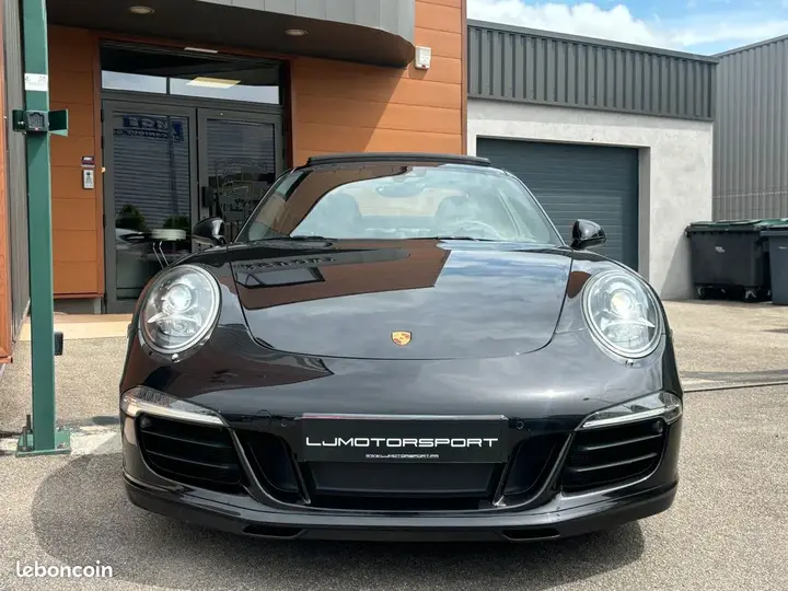 Porsche 911 2014 photo 2