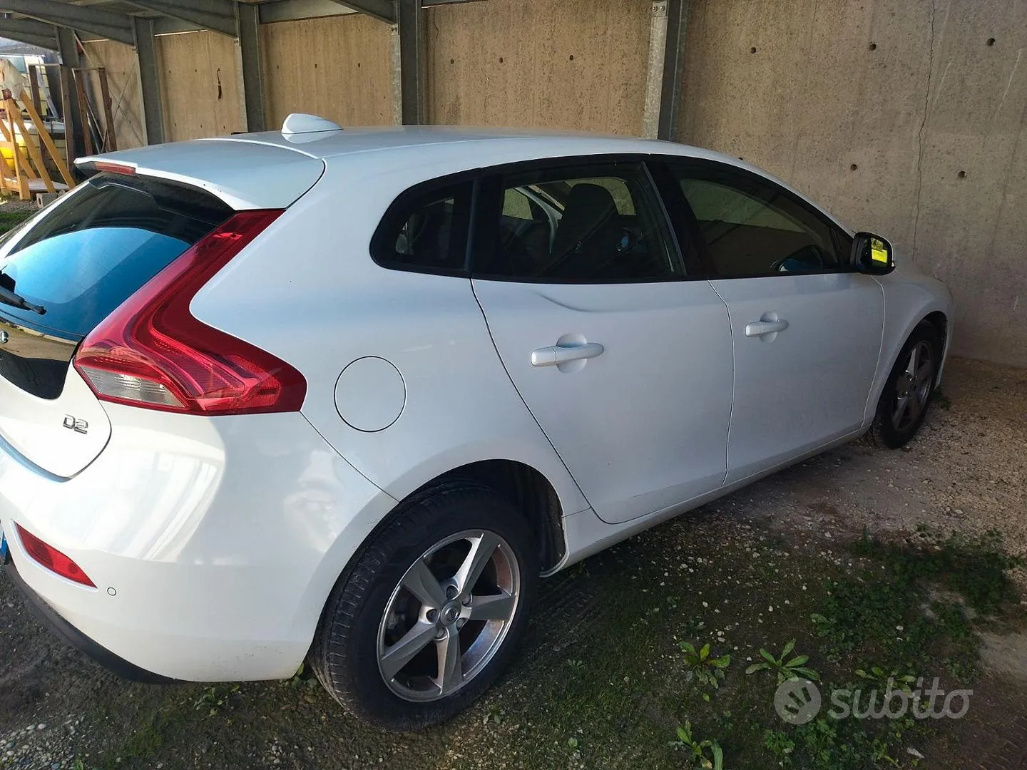 Volvo V40 2017 photo 4