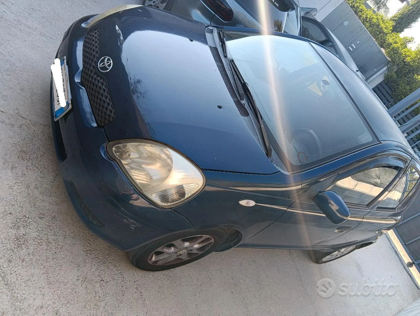 Toyota Yaris 2004 photo 2