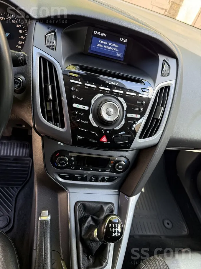 Ford Focus 2014 photo 4