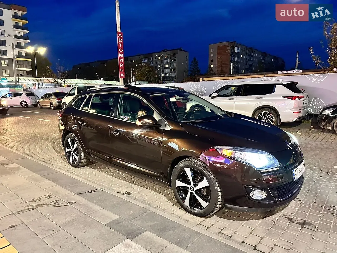 Renault Megane 2012 photo 3