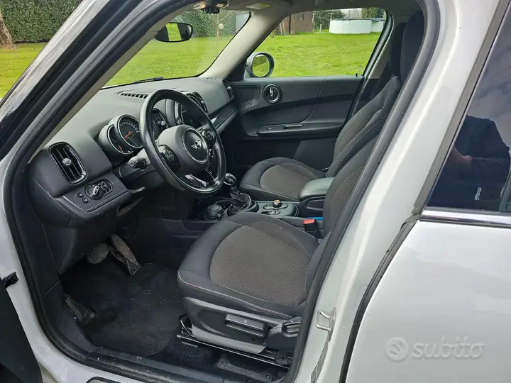 Mini Mini Countryman 2018 photo 4