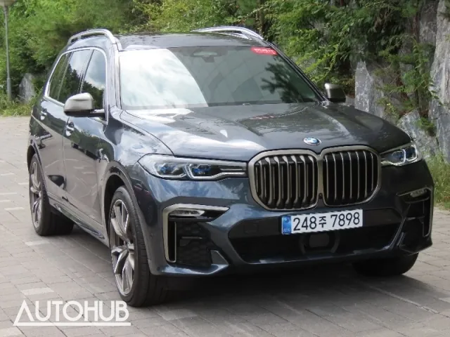 BMW X7 2020 photo 2