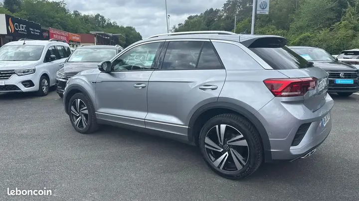 Volkswagen T-Roc 2023 photo 3