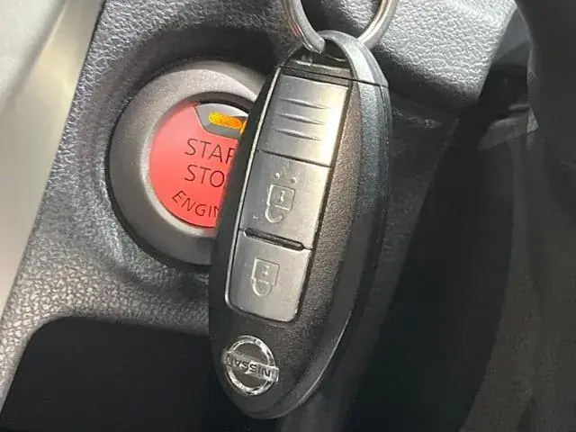 Nissan Note 2015 photo 5
