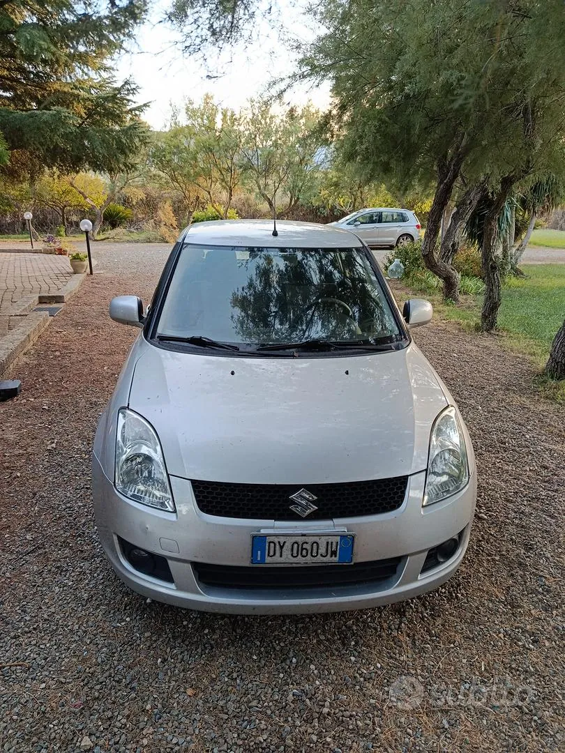 Suzuki Swift 2009 photo 4