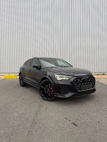 Audi Rsq3