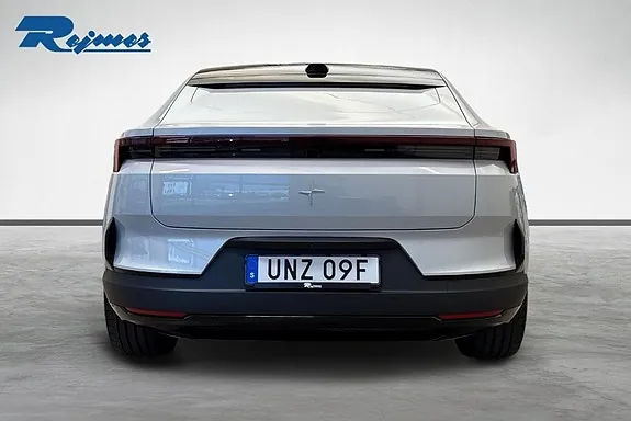 Polestar 4 2026 photo 5