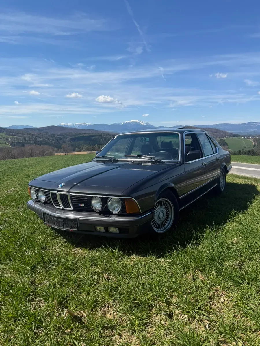 BMW 7 Series 1984 photo 3