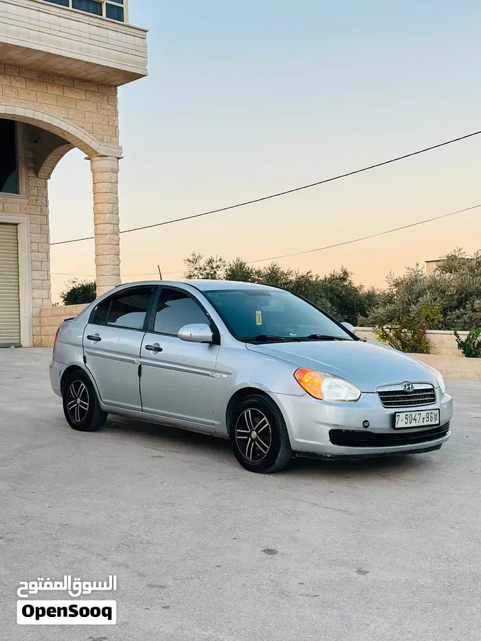 Hyundai Verna 2006 photo 2