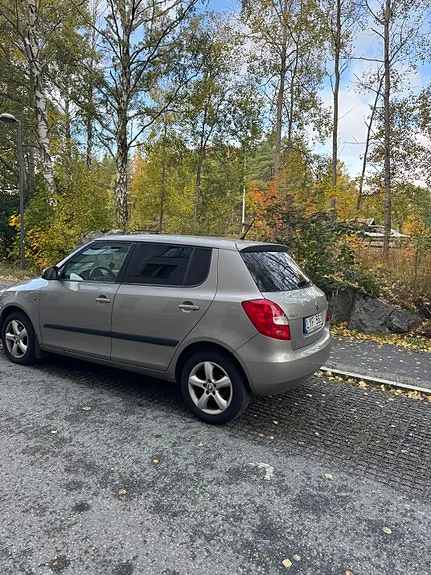 Skoda Fabia 2013 photo 4