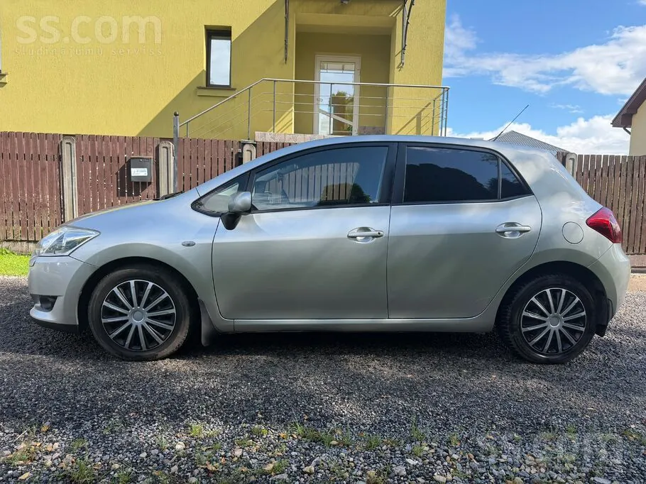 Toyota Auris 2007 photo 4