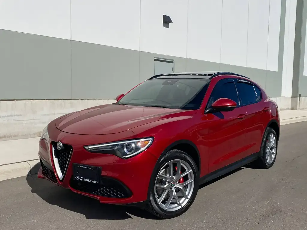 Alfa Romeo Stelvio 2018 photo 2